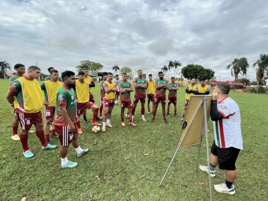 Imagem PORTUGUESA TREINO